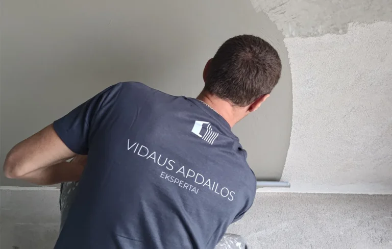 Vidaus Apdailos Ekspertų Paslaugos Kaune Nuo Sienų Lyginimo Iki Dekoratyvinio Tinko Ir Tapetavimo